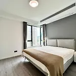 Shanghai Bund Xintiandi Newly Renovated Near Metro Station Floor Heating And Air